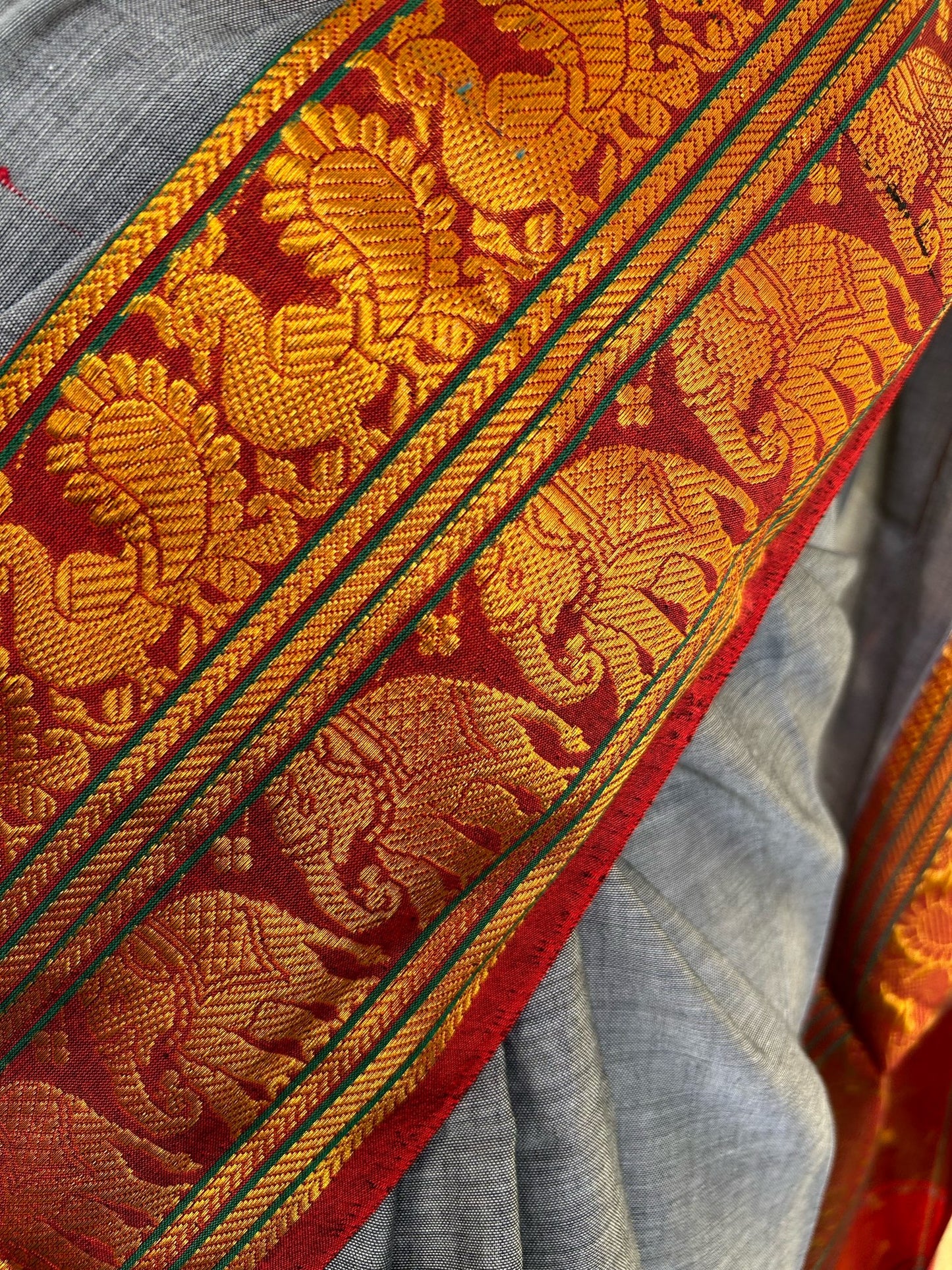 Grey Narayanpet saree.