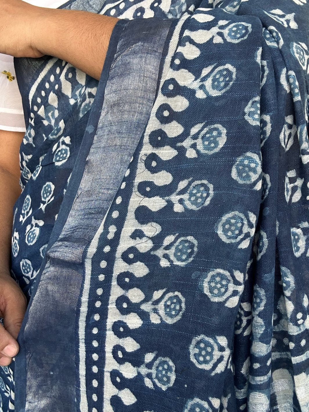 BLUE LINEN SAREE
