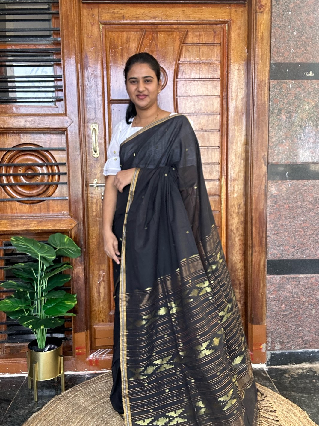 BLACK JAMDANI SAREE