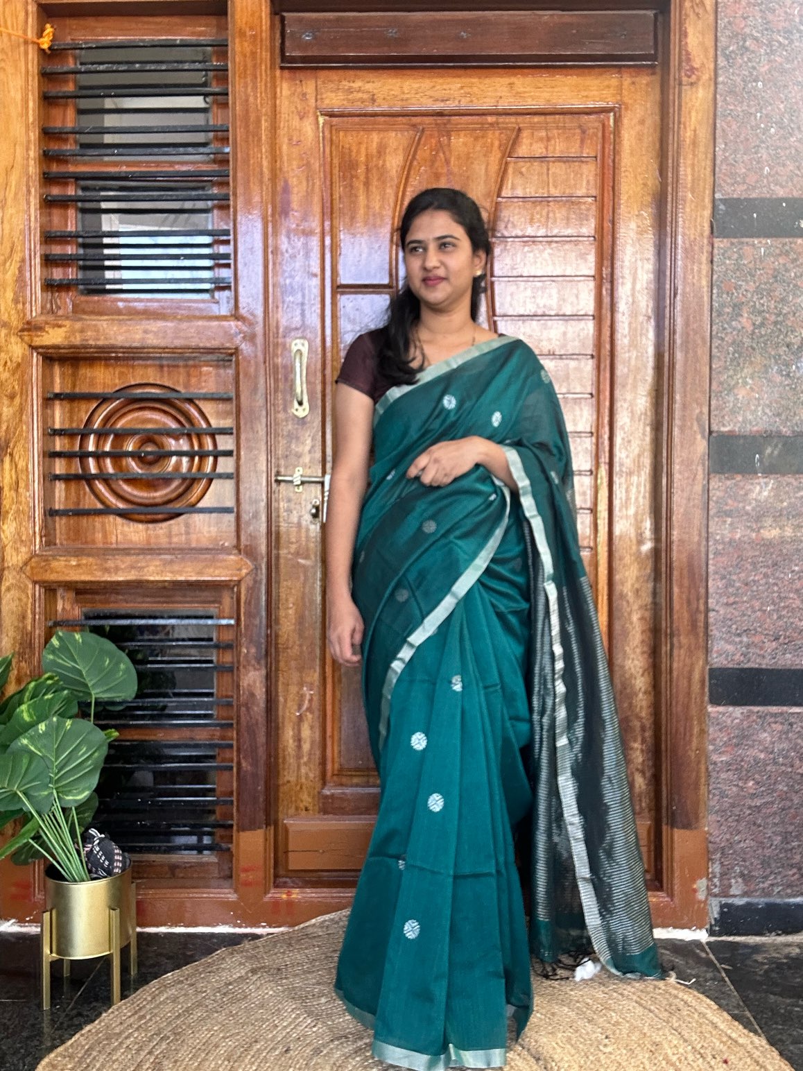 GREEN ZARI BUTI SAREE