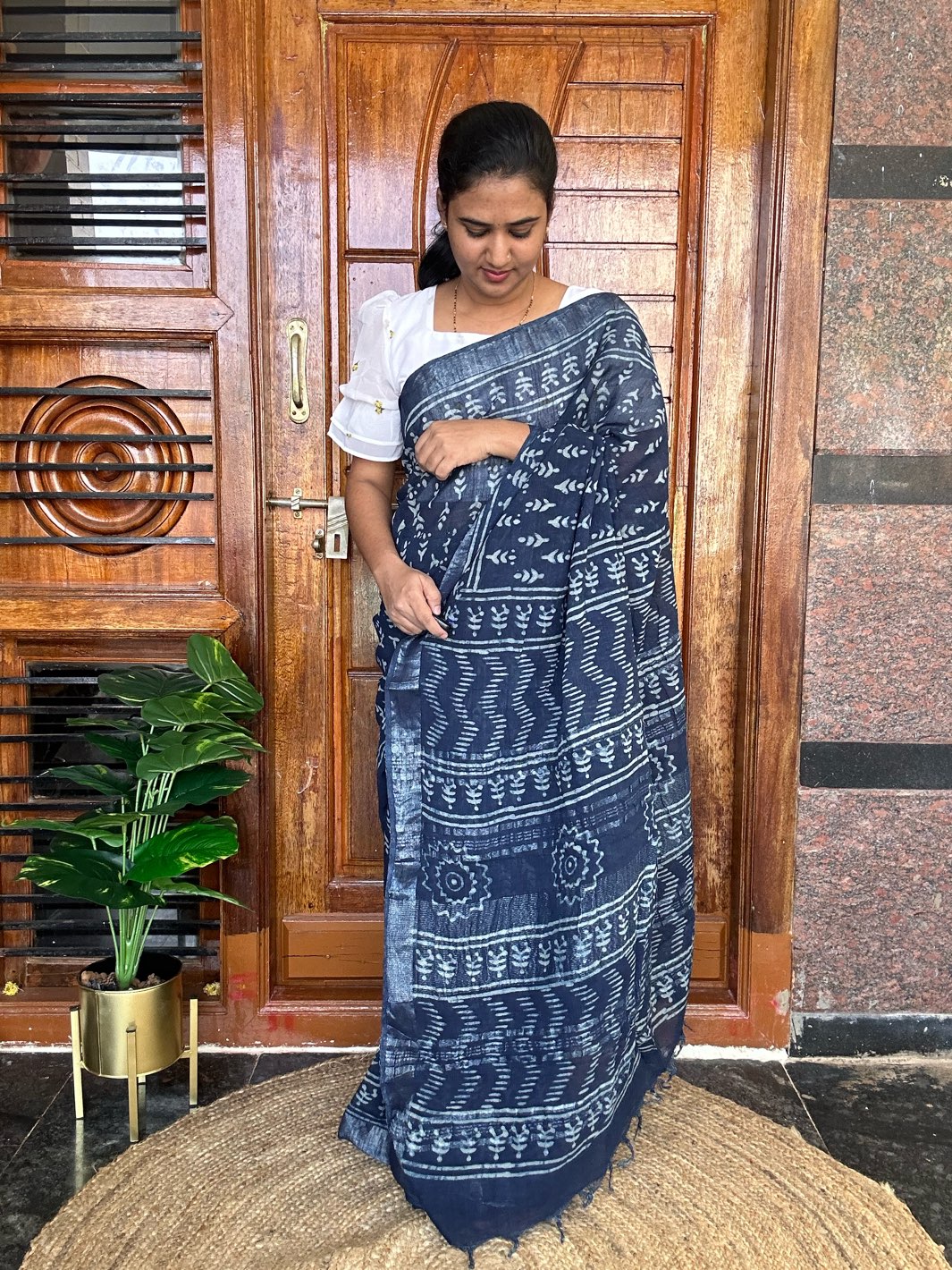 BLUE LINEN SAREE