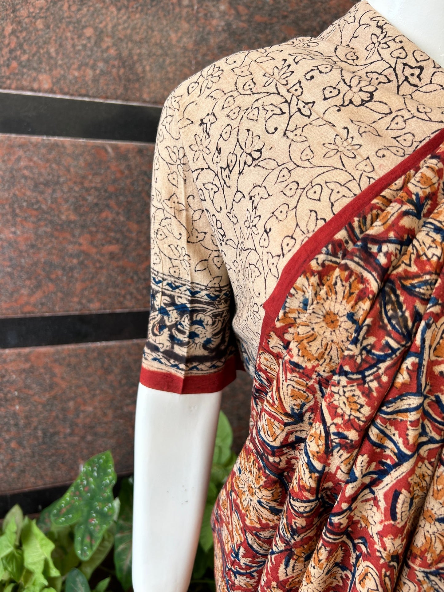 Red kalamkari mul saree