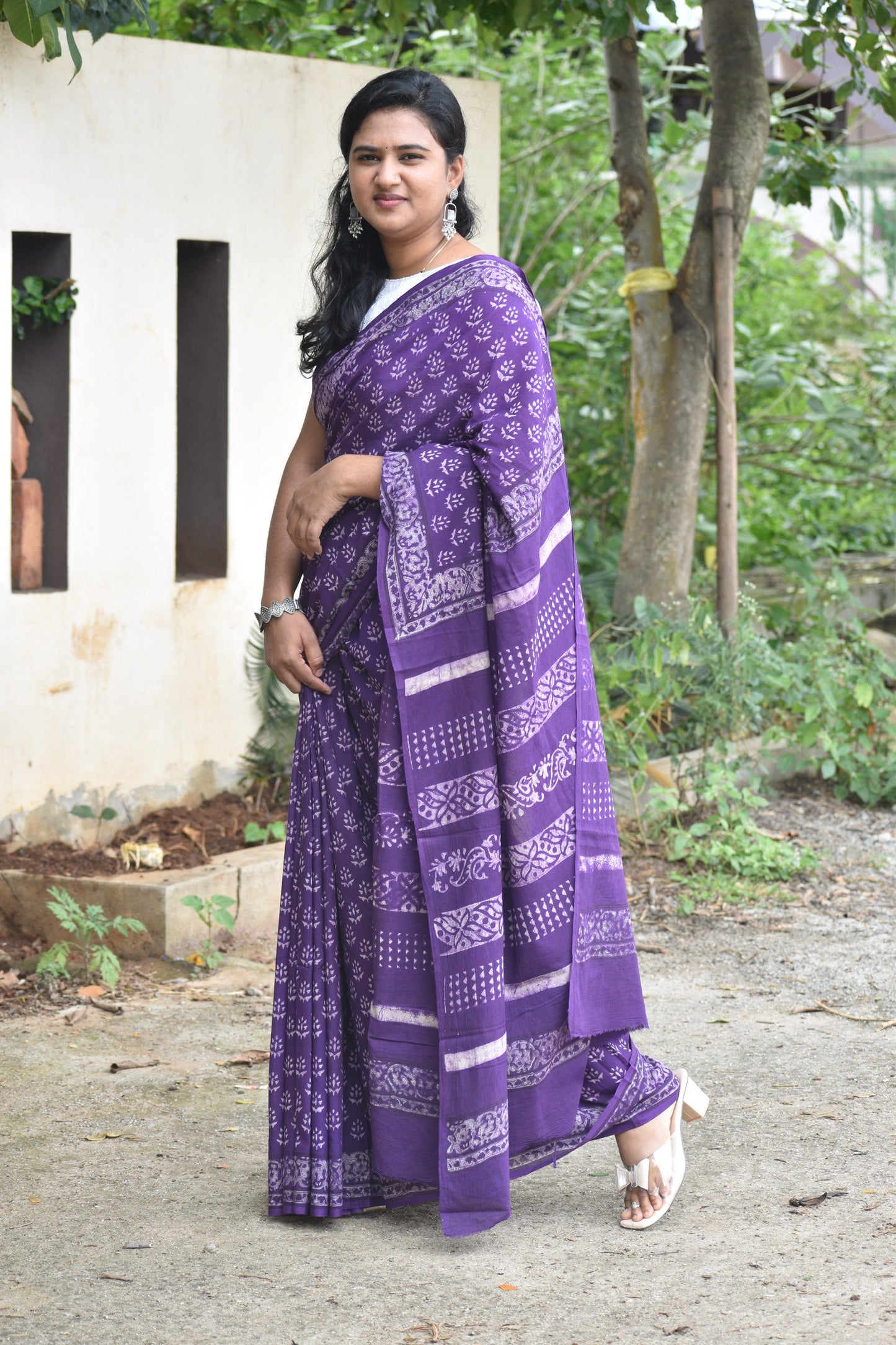 Purple dabu mul saree