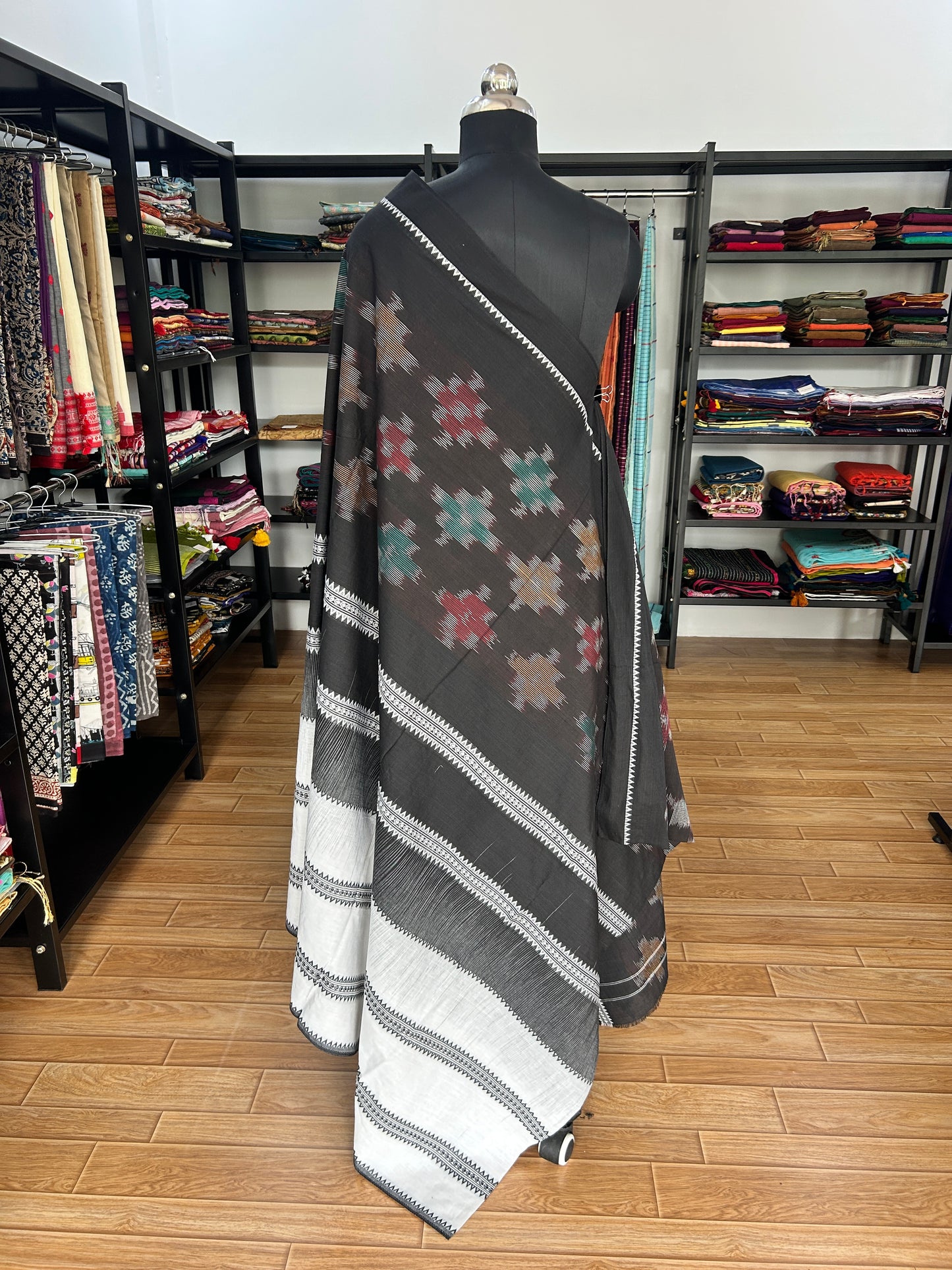 BLACK DHANIAKHALI SAREE