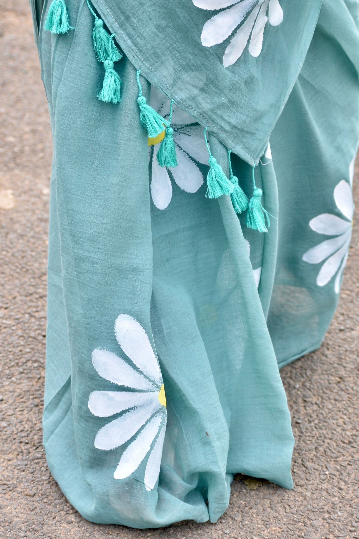 GREEN HAND PAINTED MUL SAREE
