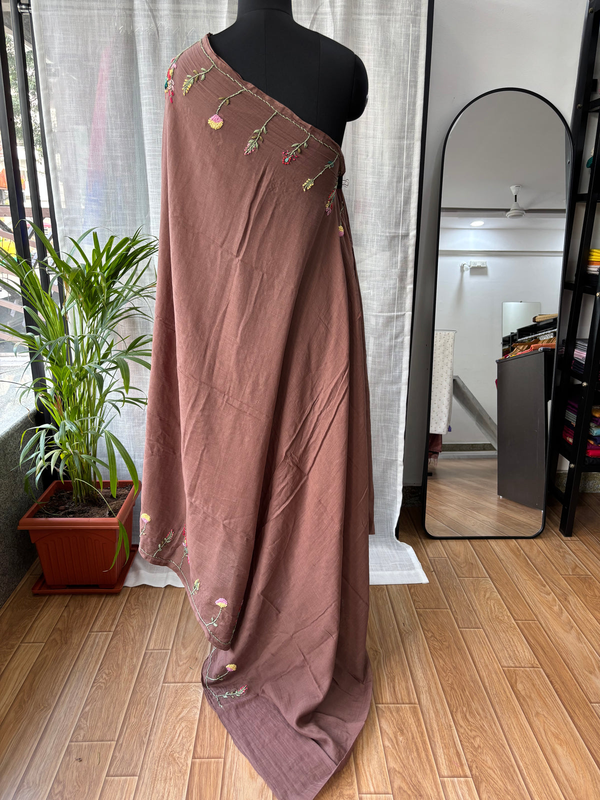 BROWN EMBROIDERED MUL SAREE