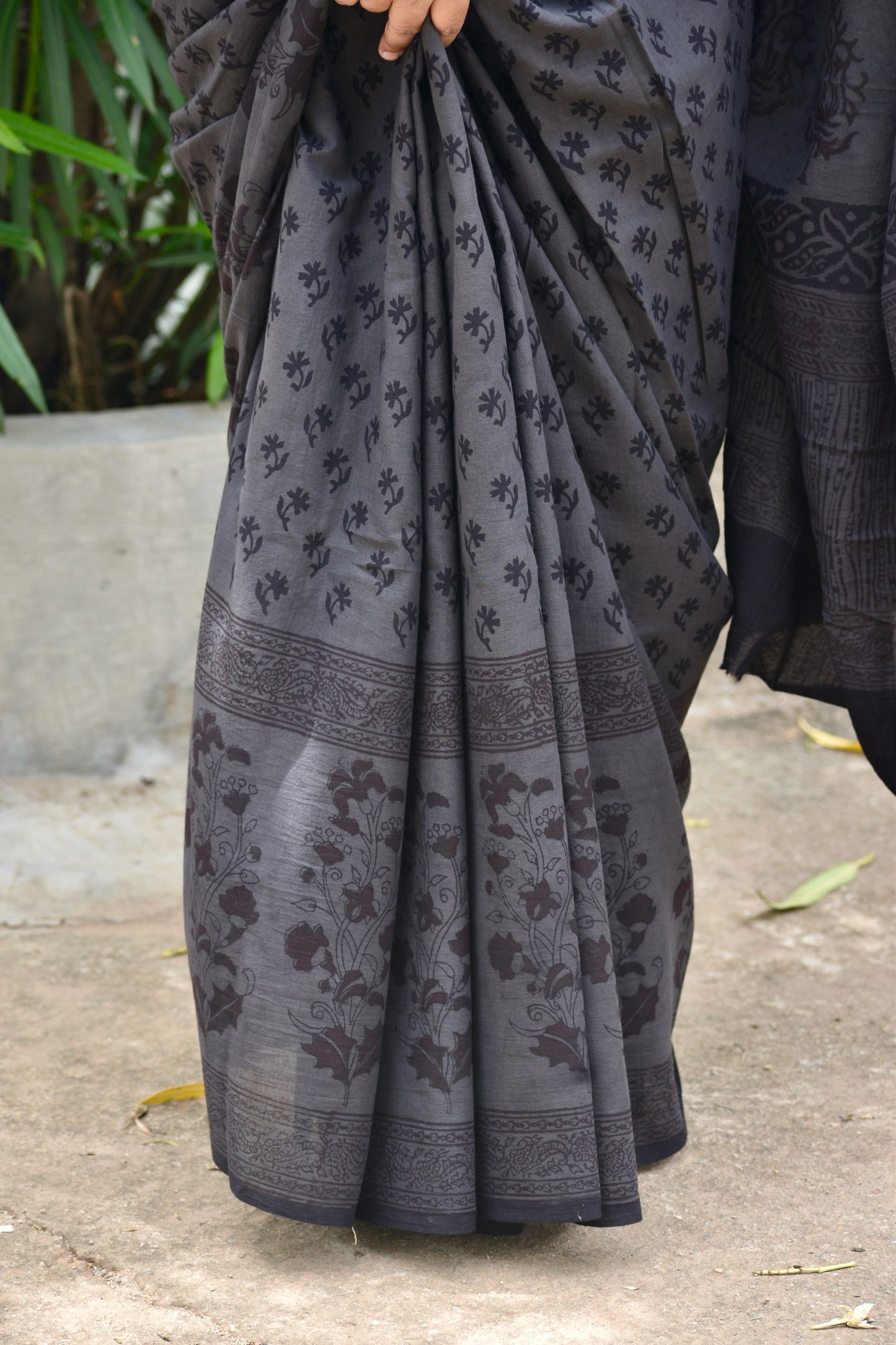 Grey dabu mul saree