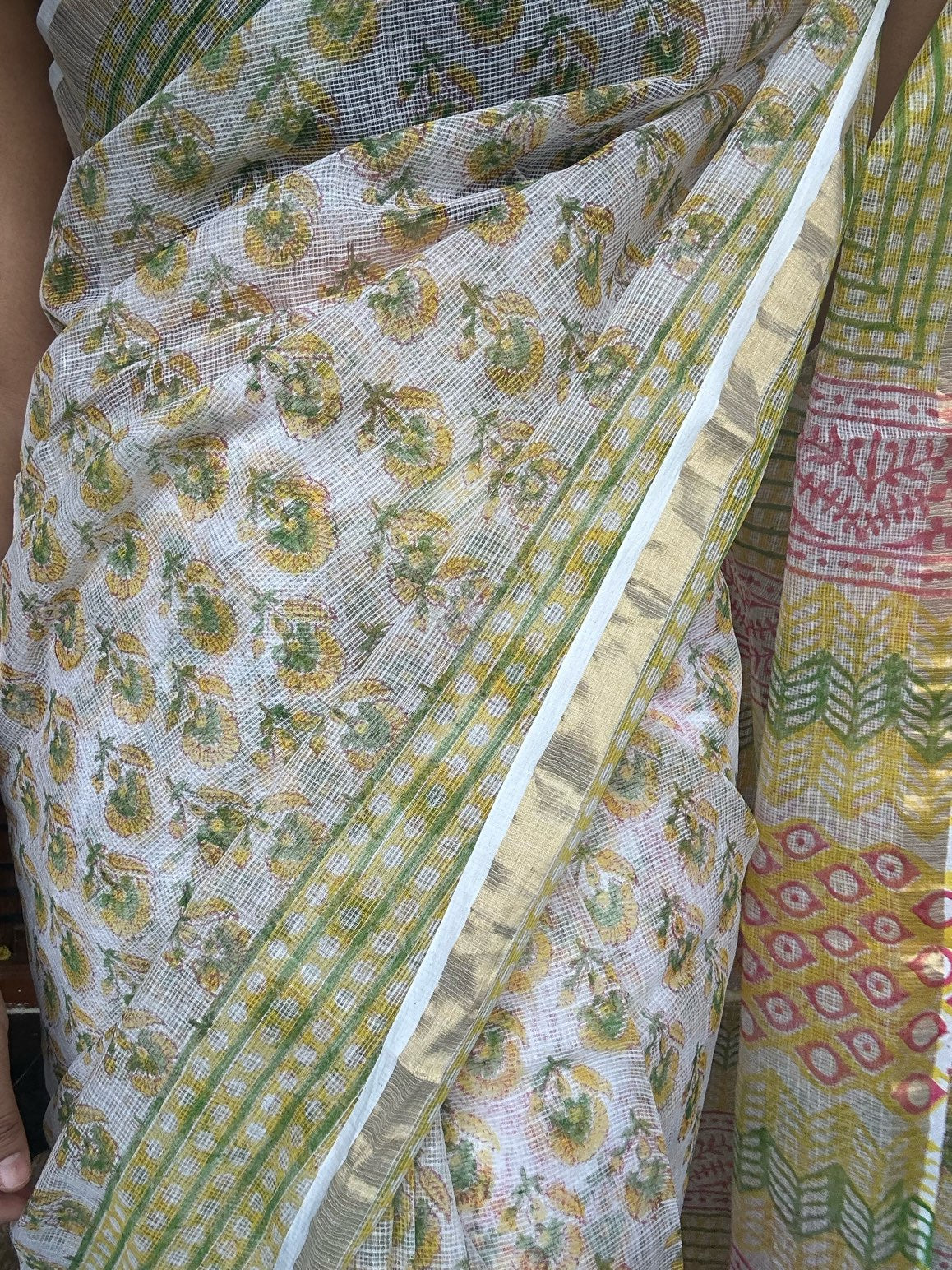 White kota doria saree