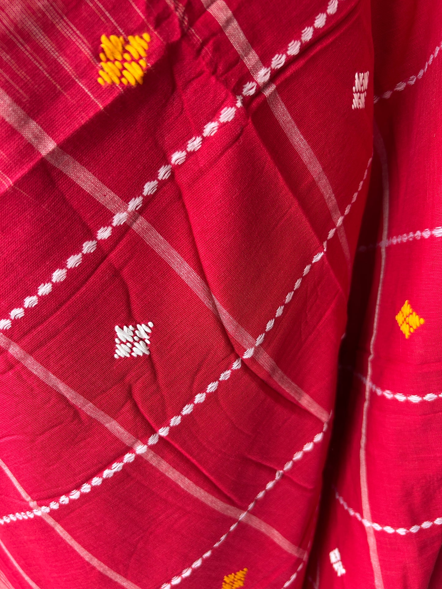 RED DHANIAKHALI SAREE