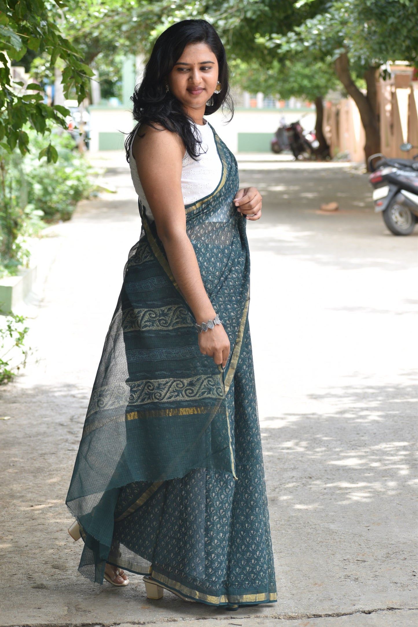 Green dabu kota saree