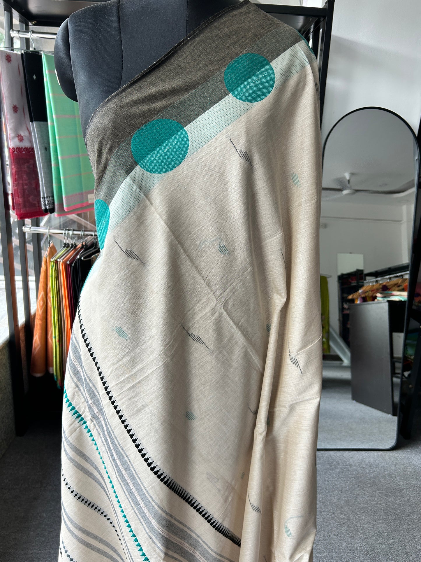 BIEGE DHANIAKHALI SAREE