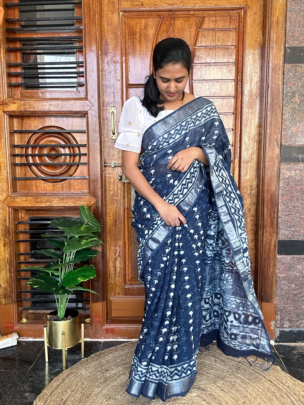 BLUE LINEN SAREE