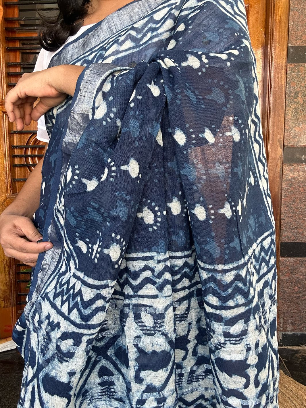 BLUE LINEN SAREE