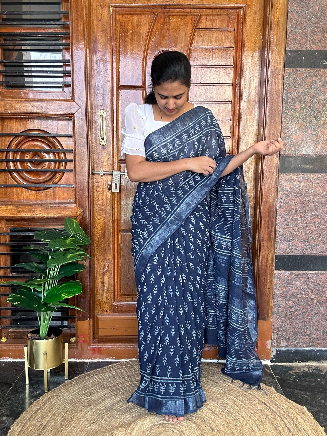 BLUE LINEN SAREE