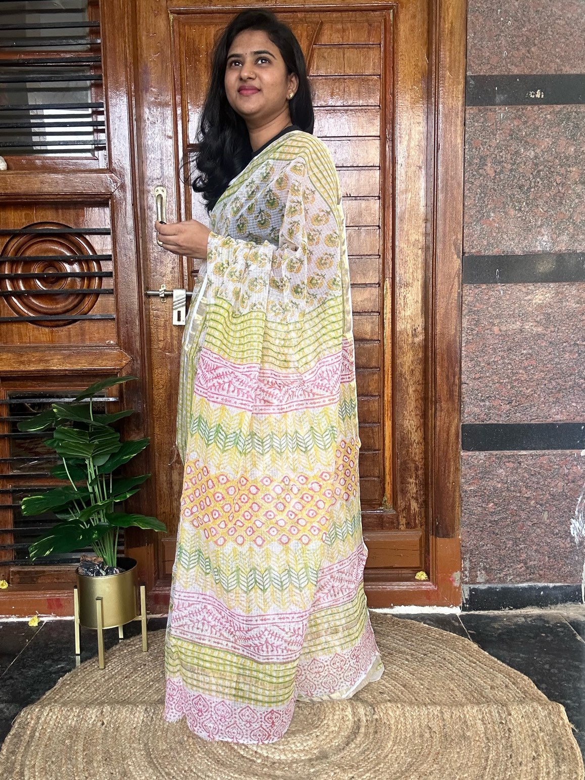 White kota doria saree