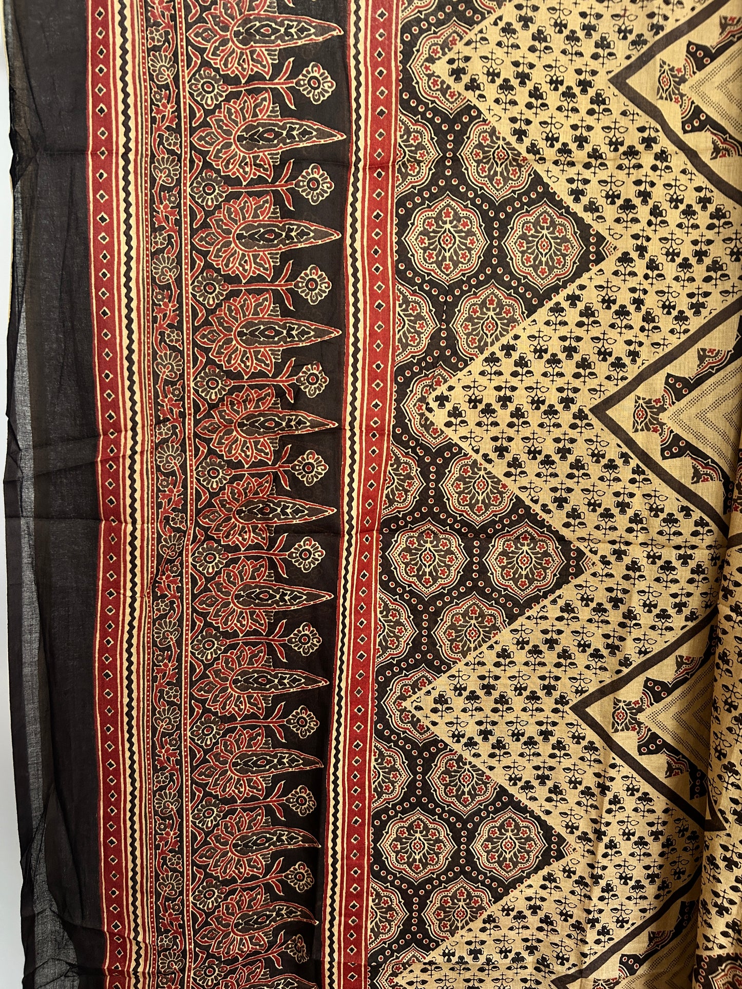 GREEN GAMTHI COTTON SUIT