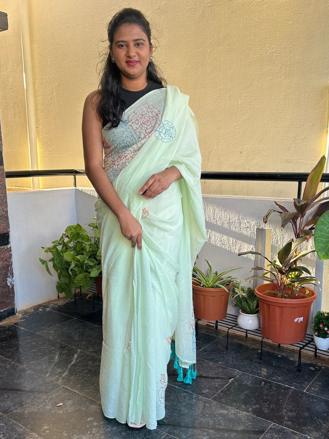 GREEN HAND EMBROIDERED MUL SAREE