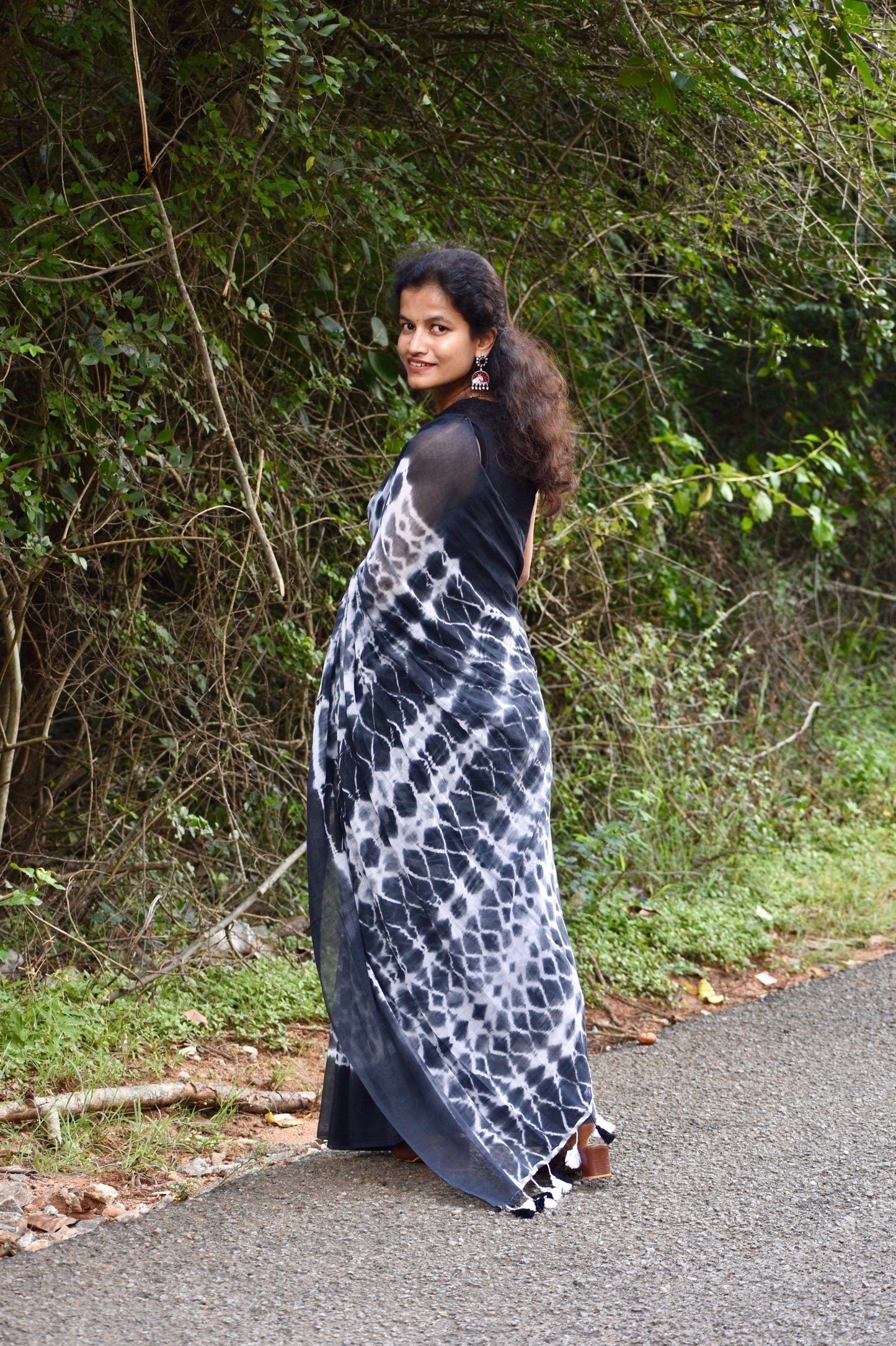 BLACK SHIBORI MUL SAREE
