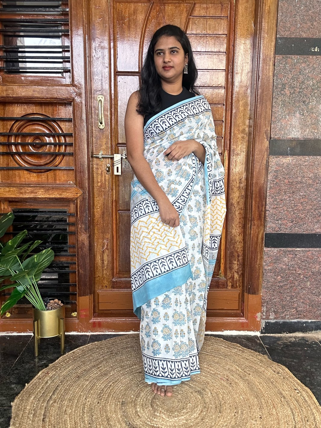 White handblock mulmul cotton saree
