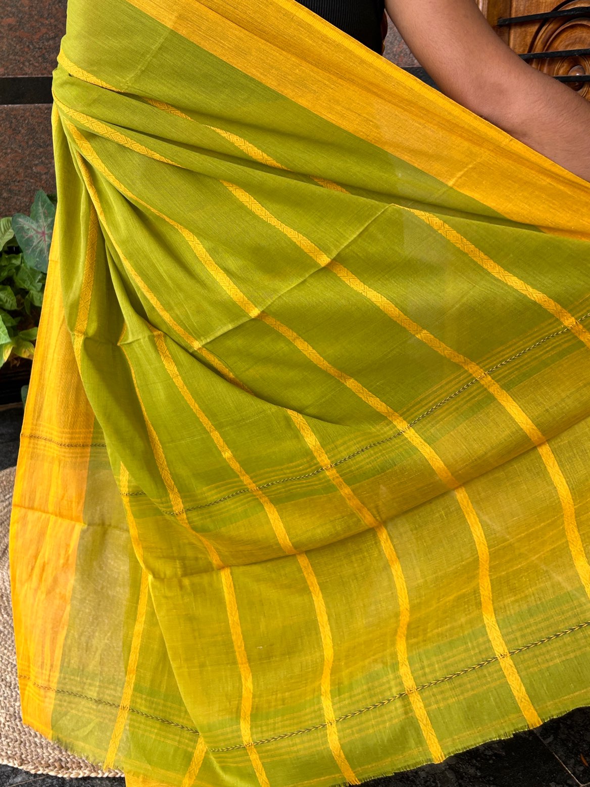 GREEN DHANIAKHALI SAREE