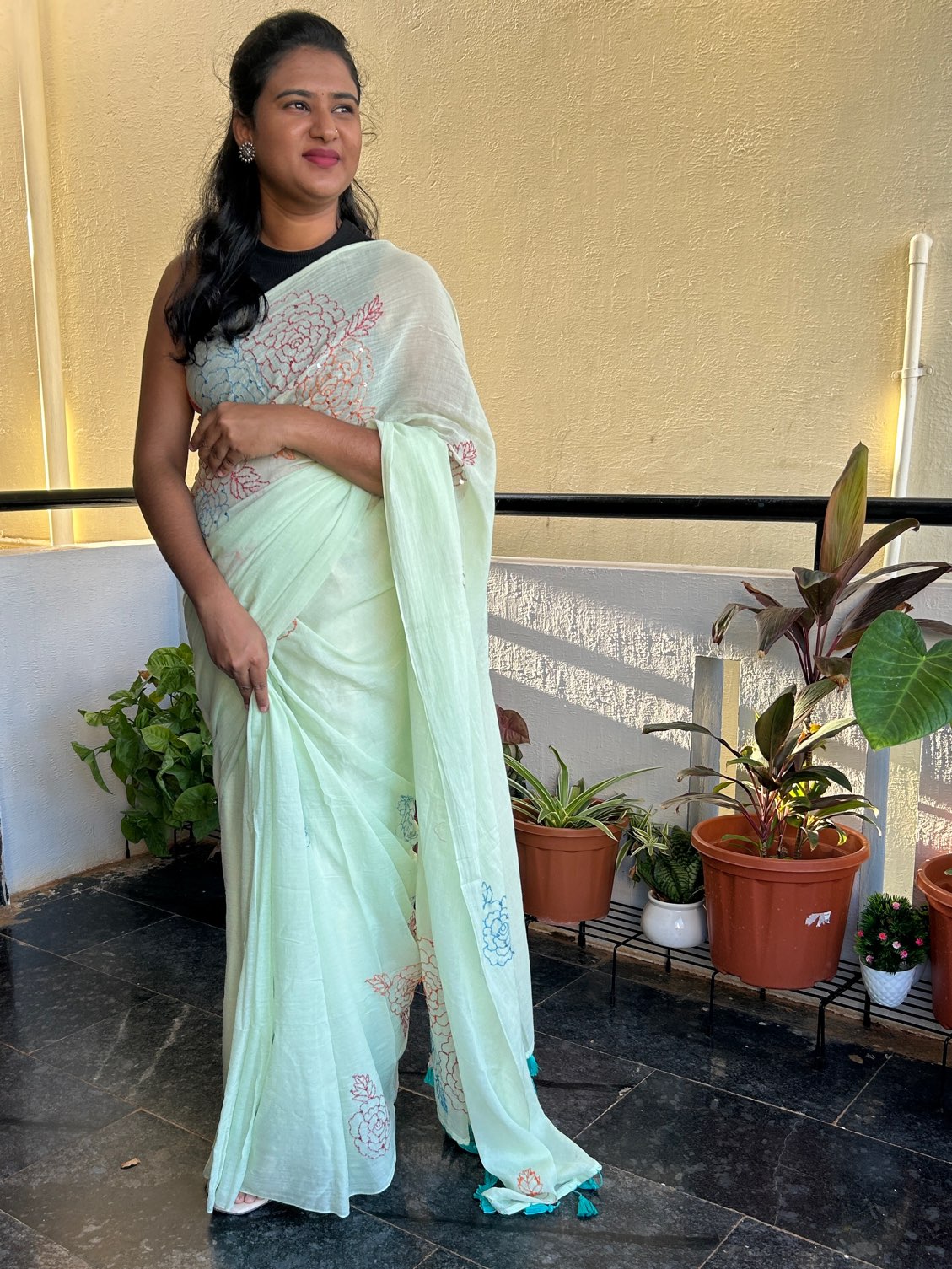 GREEN HAND EMBROIDERED MUL SAREE
