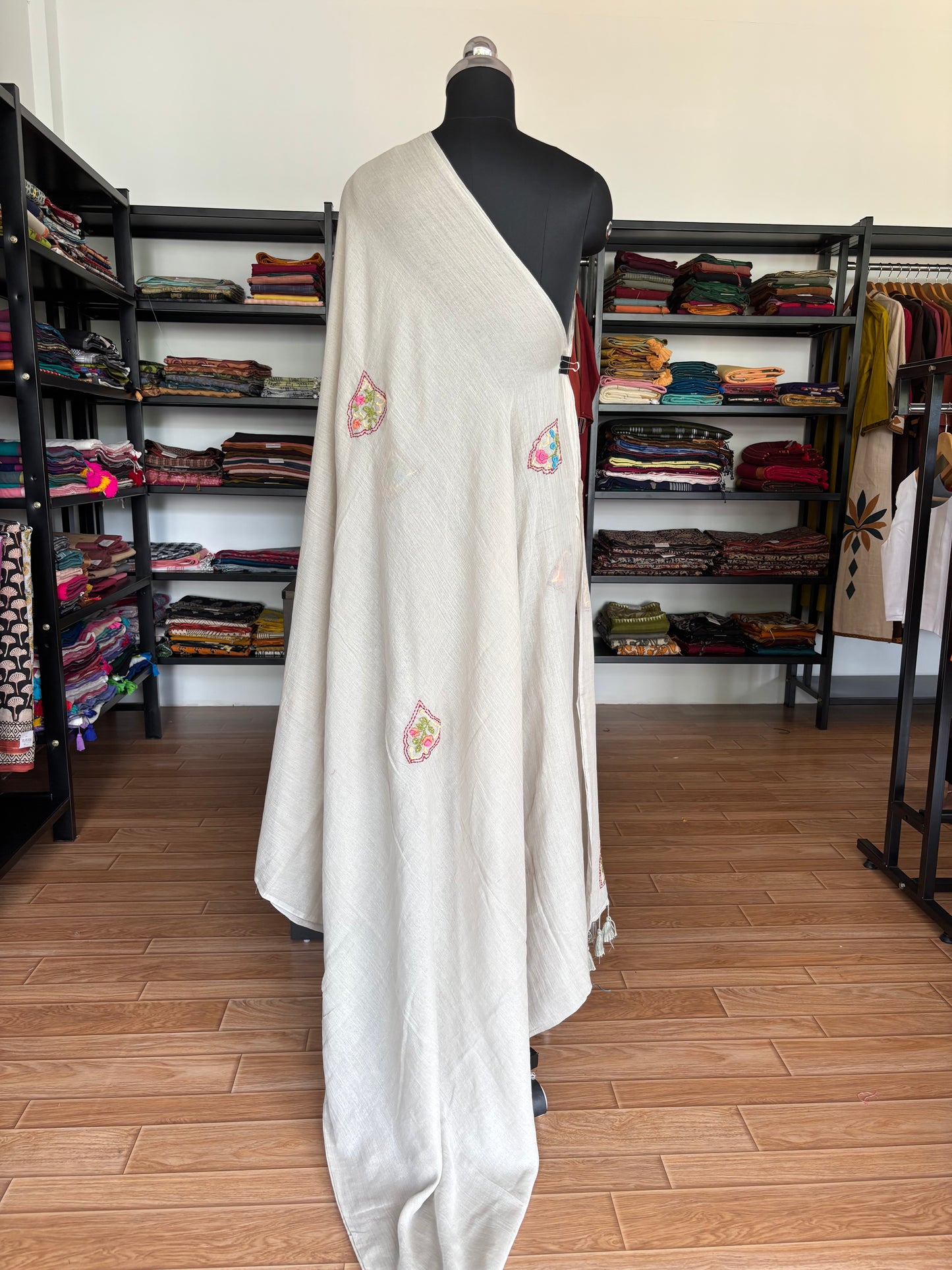 WHITE EMBROIDERED MUL SAREE