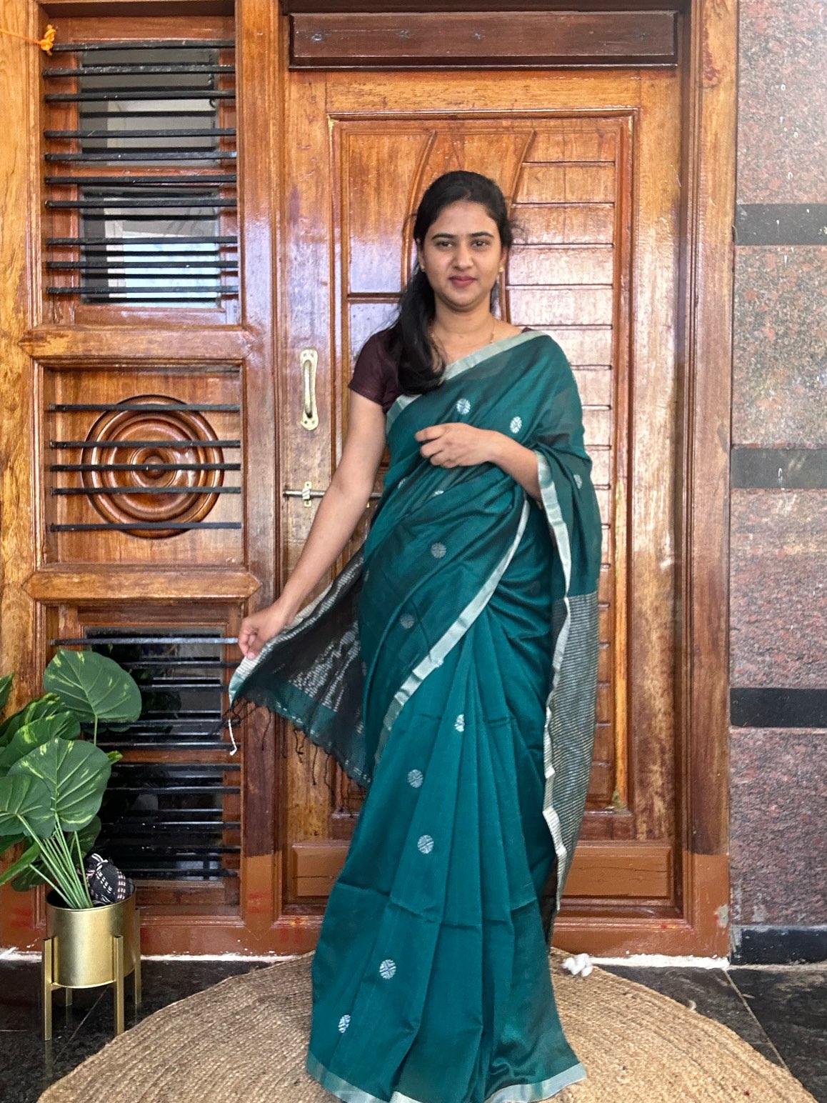 GREEN ZARI BUTI SAREE