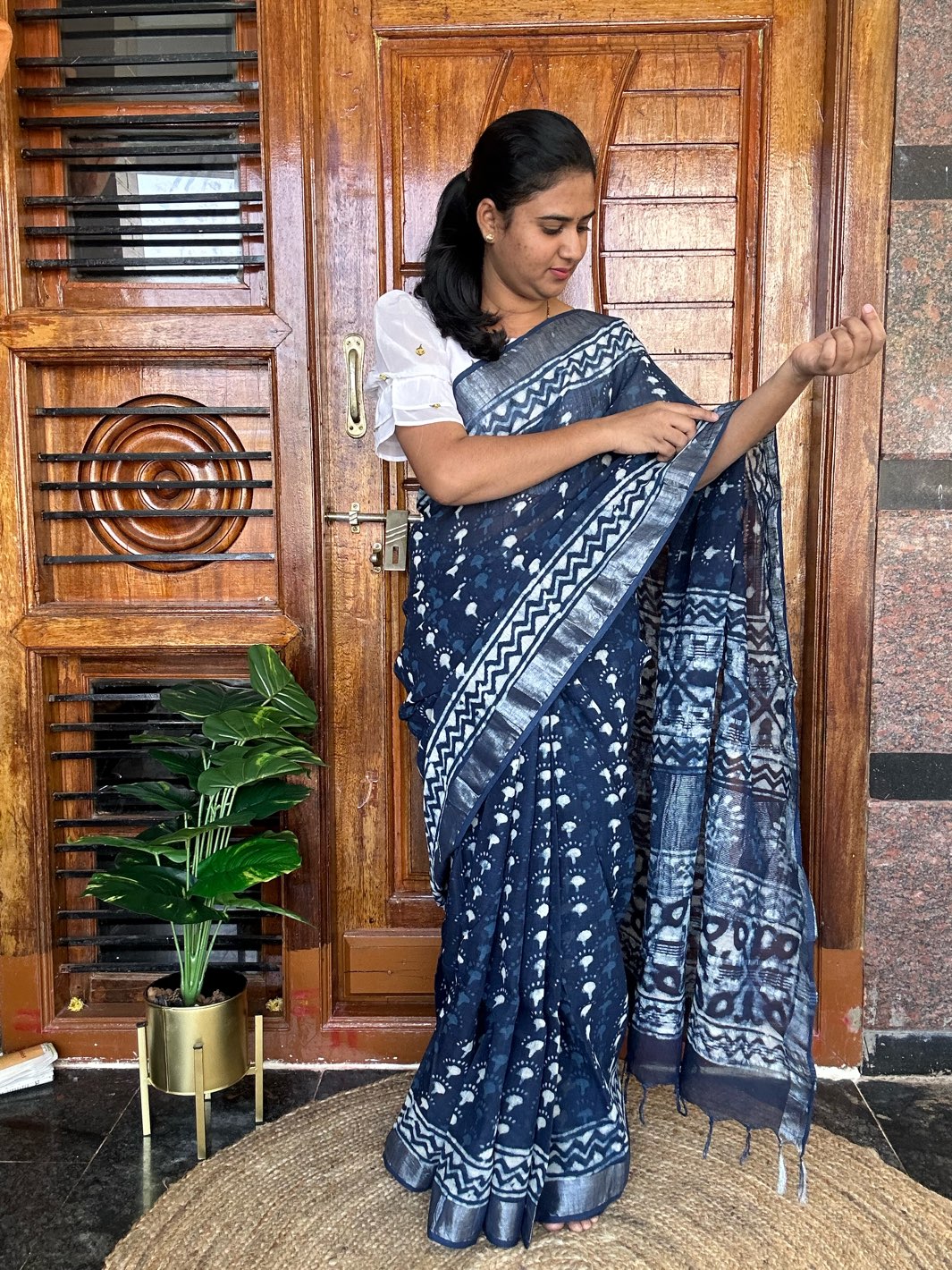 BLUE LINEN SAREE