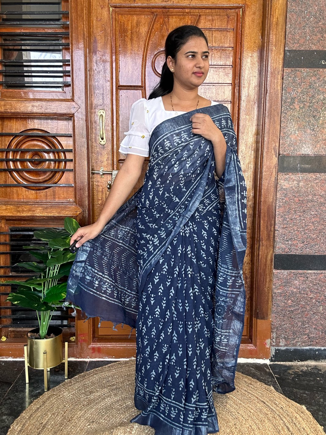 BLUE LINEN SAREE