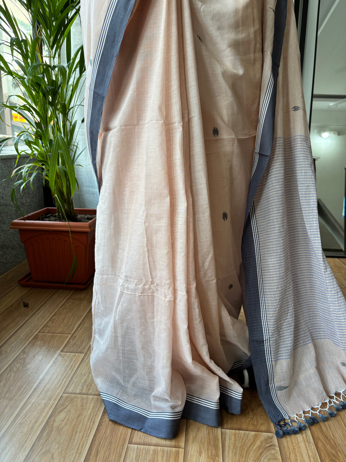 OFF WHITE JAMDANI SAREE