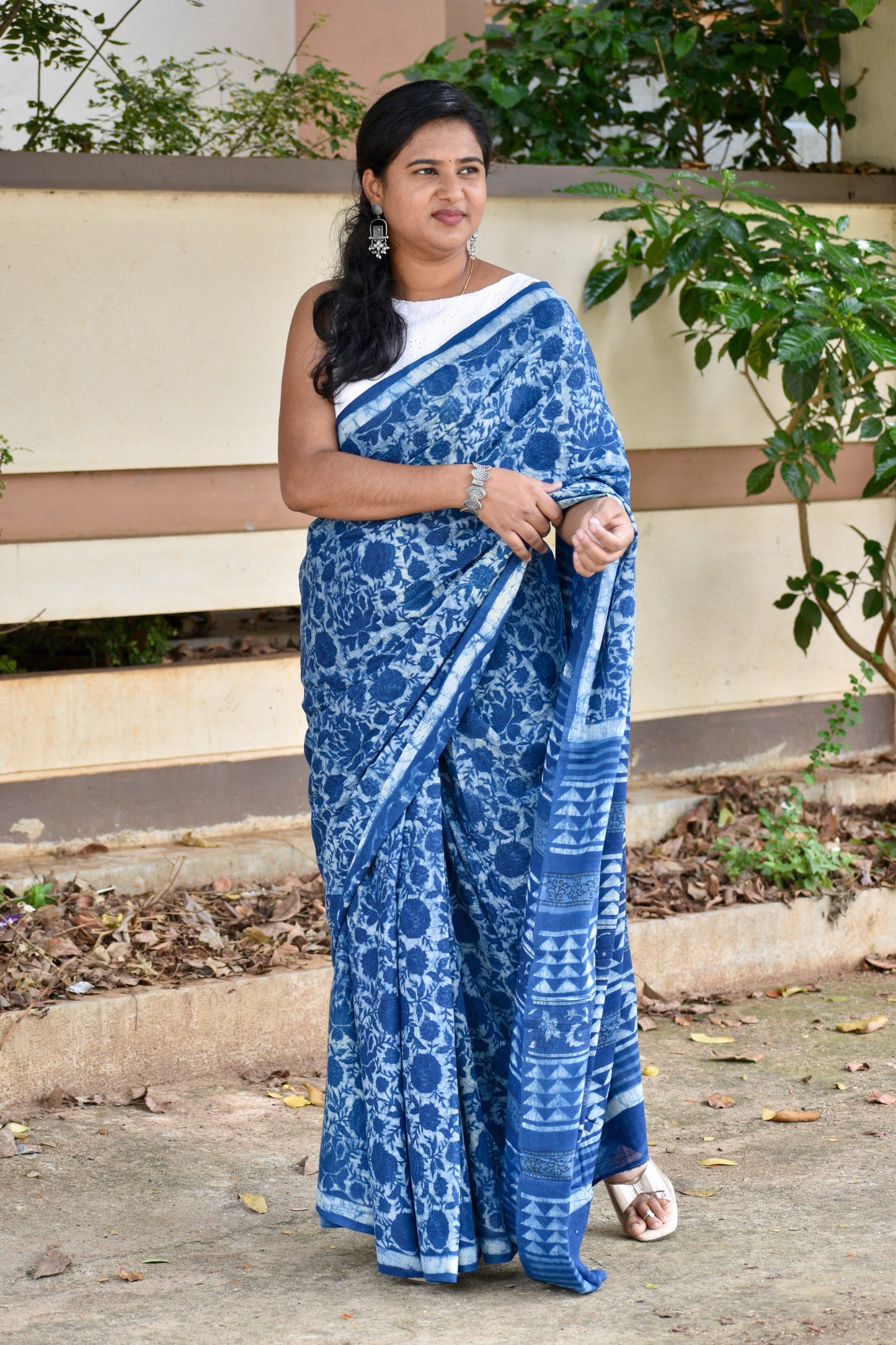 Blue dabu mul saree