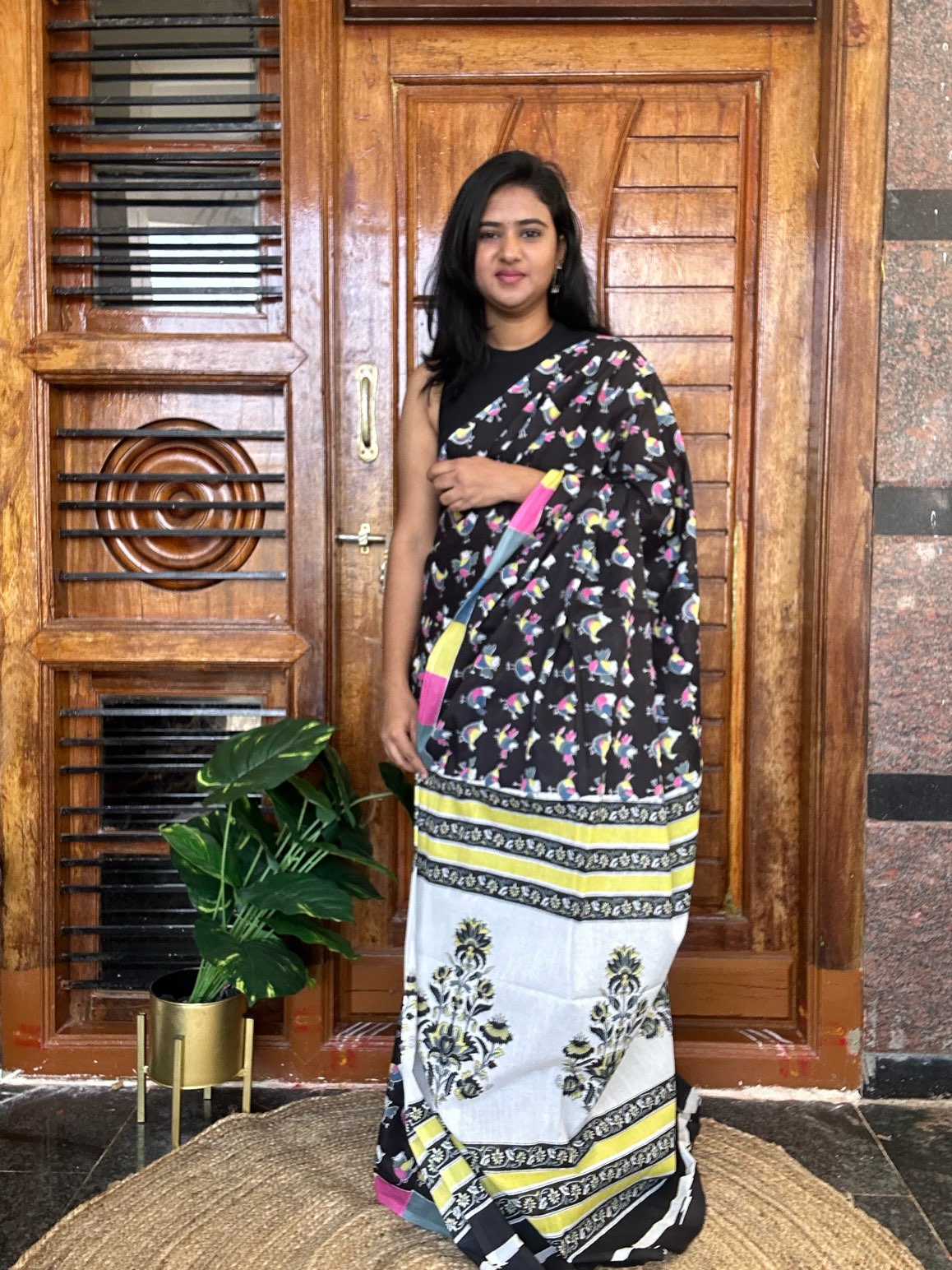 Black mulmul cotton saree