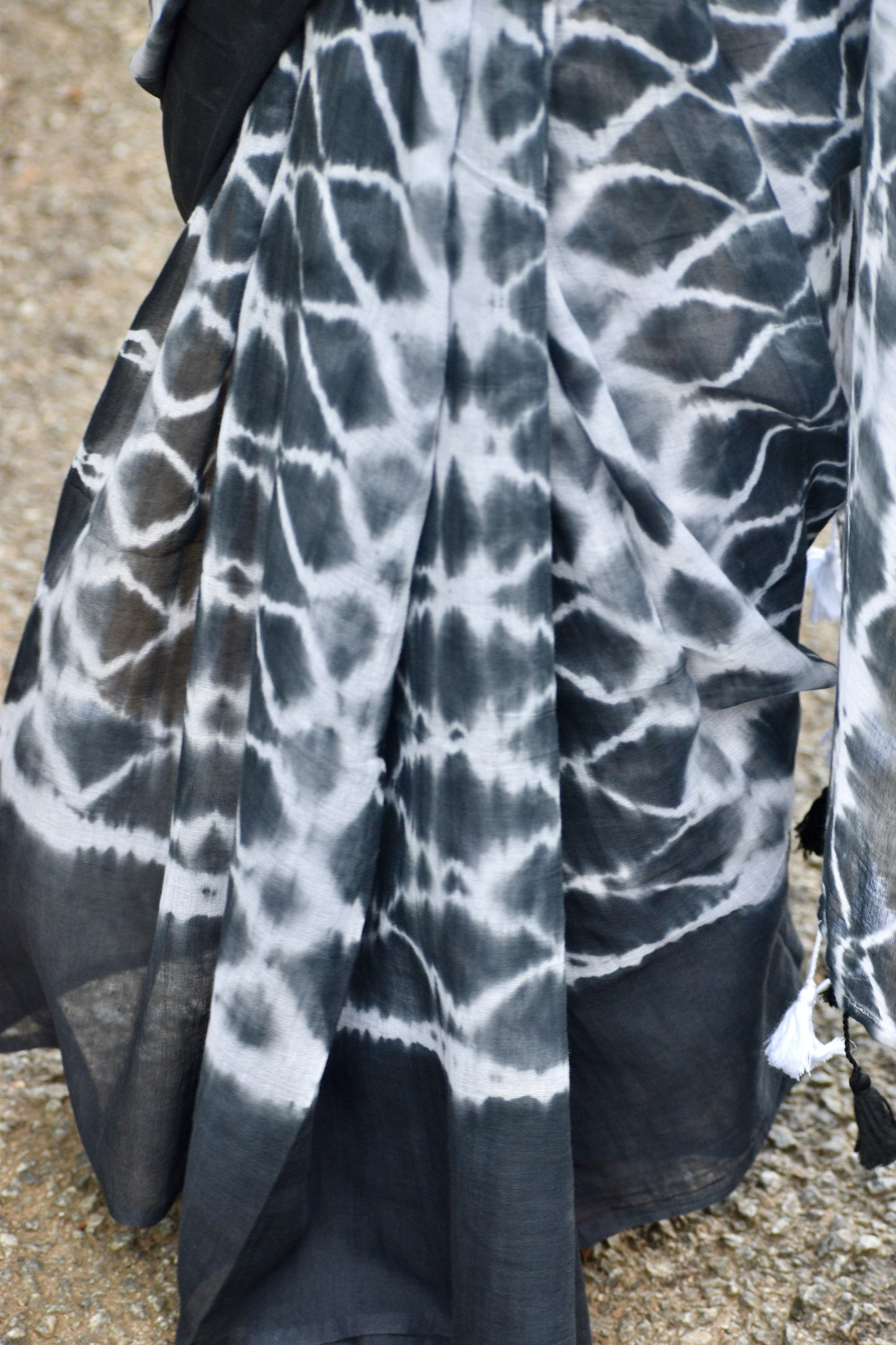 BLACK SHIBORI MUL SAREE