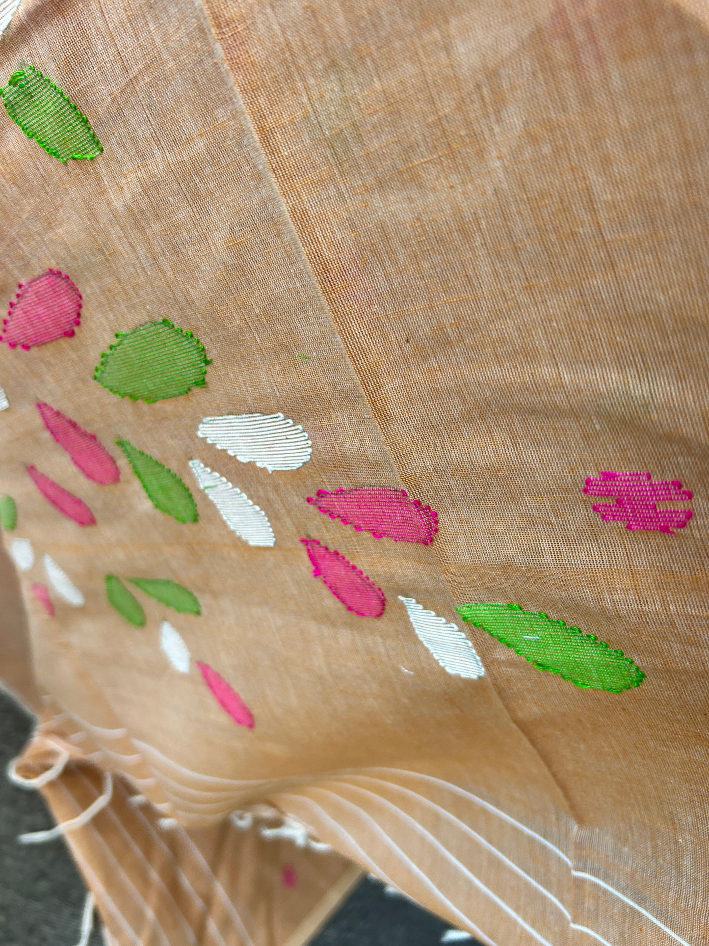 BIEGE MUL JAMDANI SAREE
