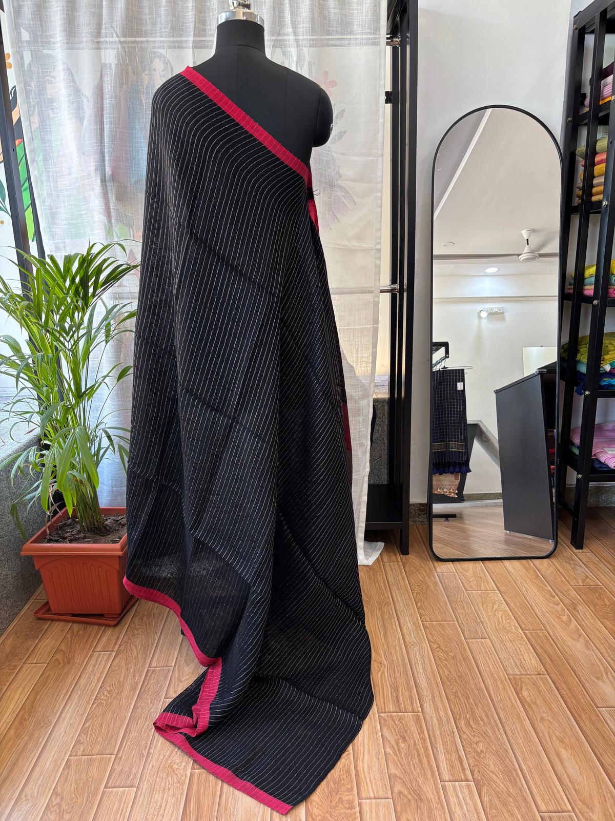 BLACK PURE LINEN SAREE