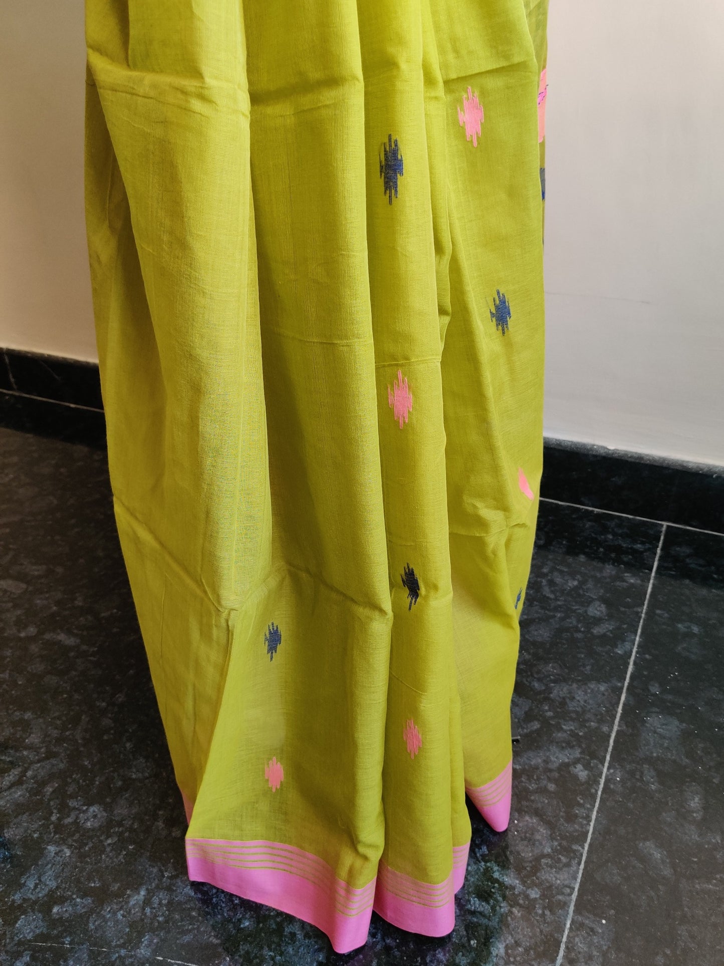 GREEN FLORAL JAMDANI
