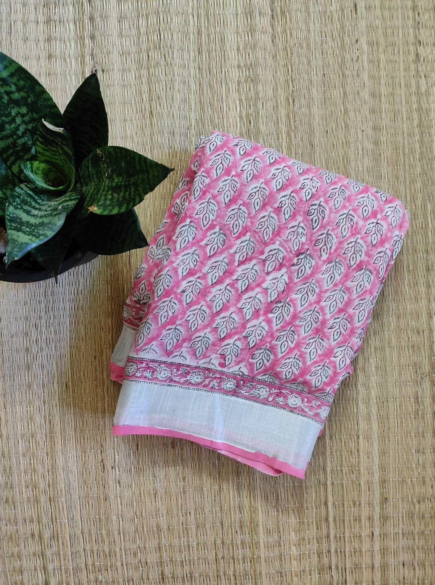 PINK LINEN SAREE