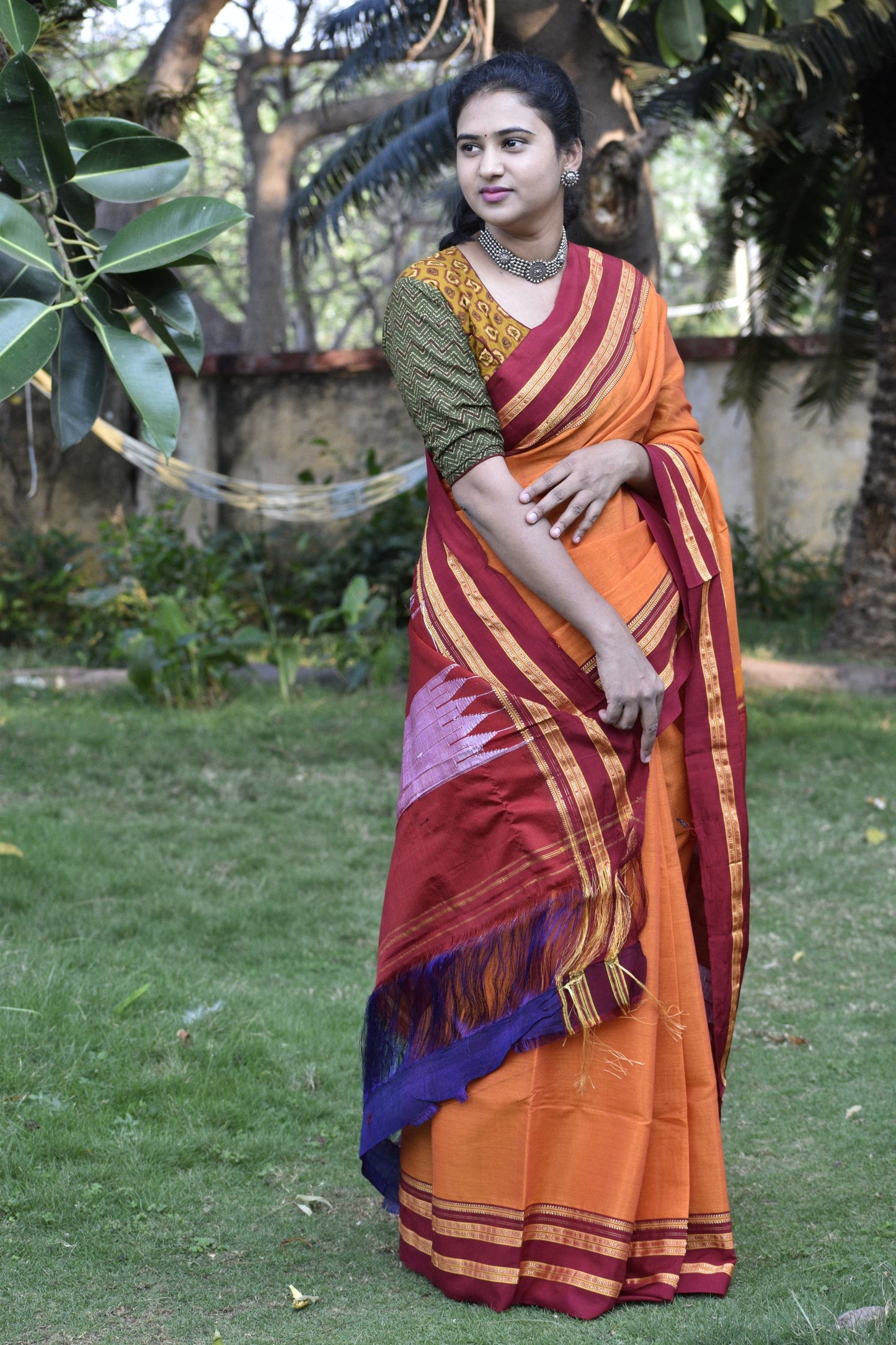 ORANGE HANDLOOM ILKAL SAREE.