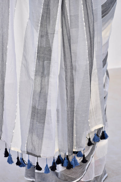 GREY MUL SAREE