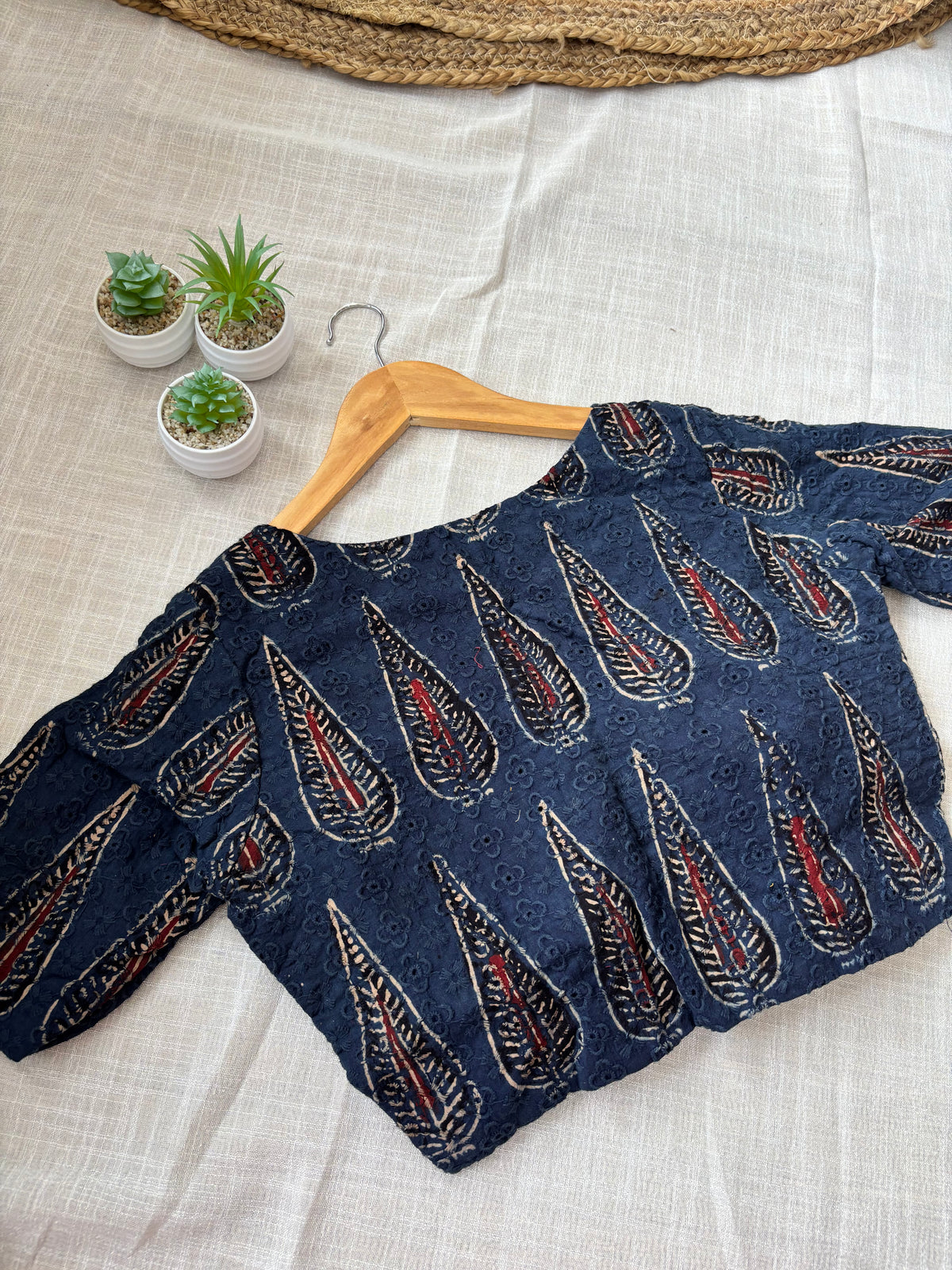 NAVY BLUE HAKOBA BLOUSE