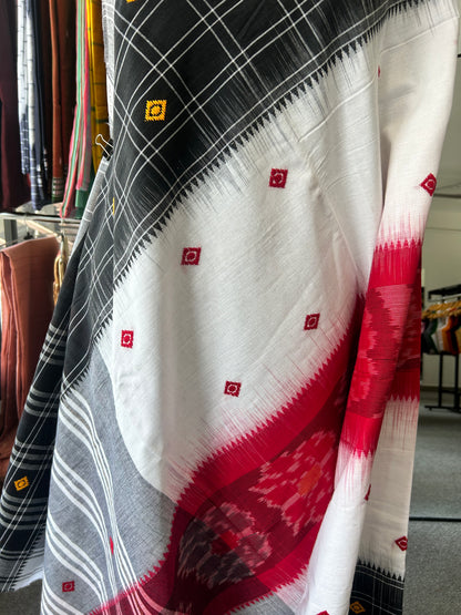 WHITE DHANIAKHALI SAREE