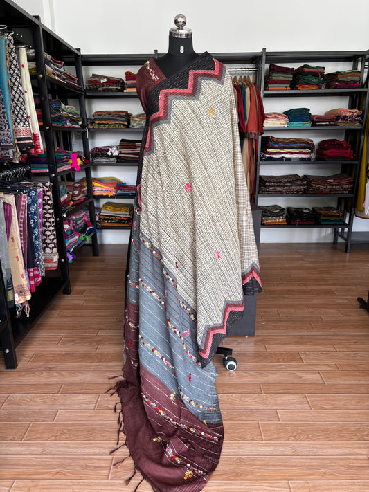 GREY  EMBROIDERED SAREE