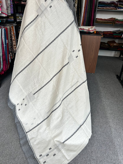 OFF-WHITE STRIPE JAMDANI