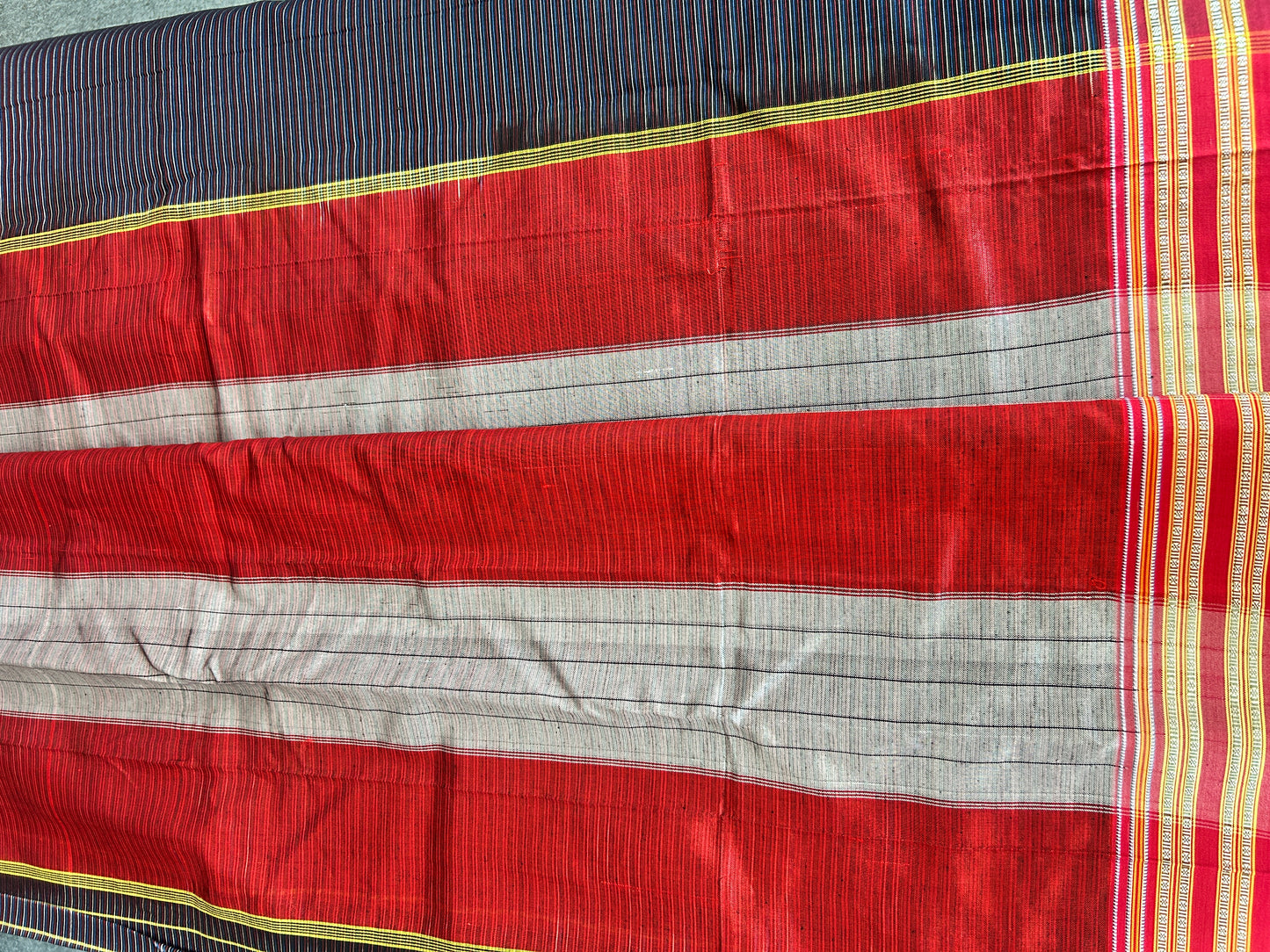 WHITE HANDLOOM ILKAL SAREE