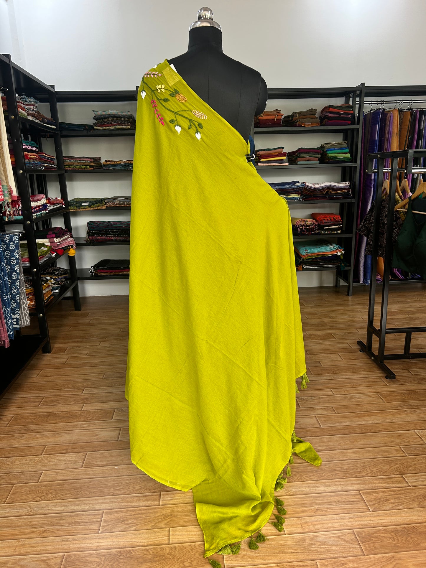 GREEN KATHA MUL SAREE