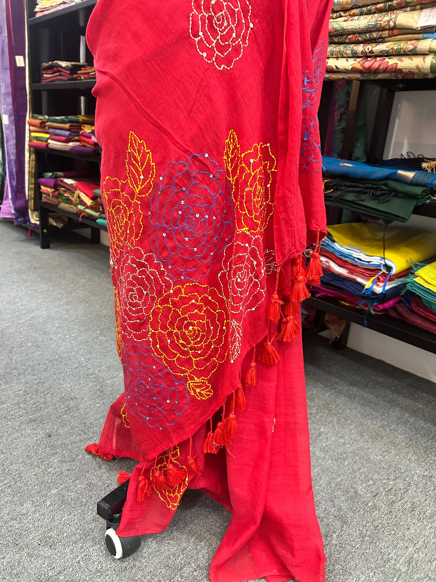 RED KATHA MUL SAREE