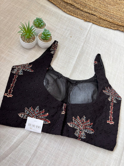 BLACK HAKOBA BLOUSE