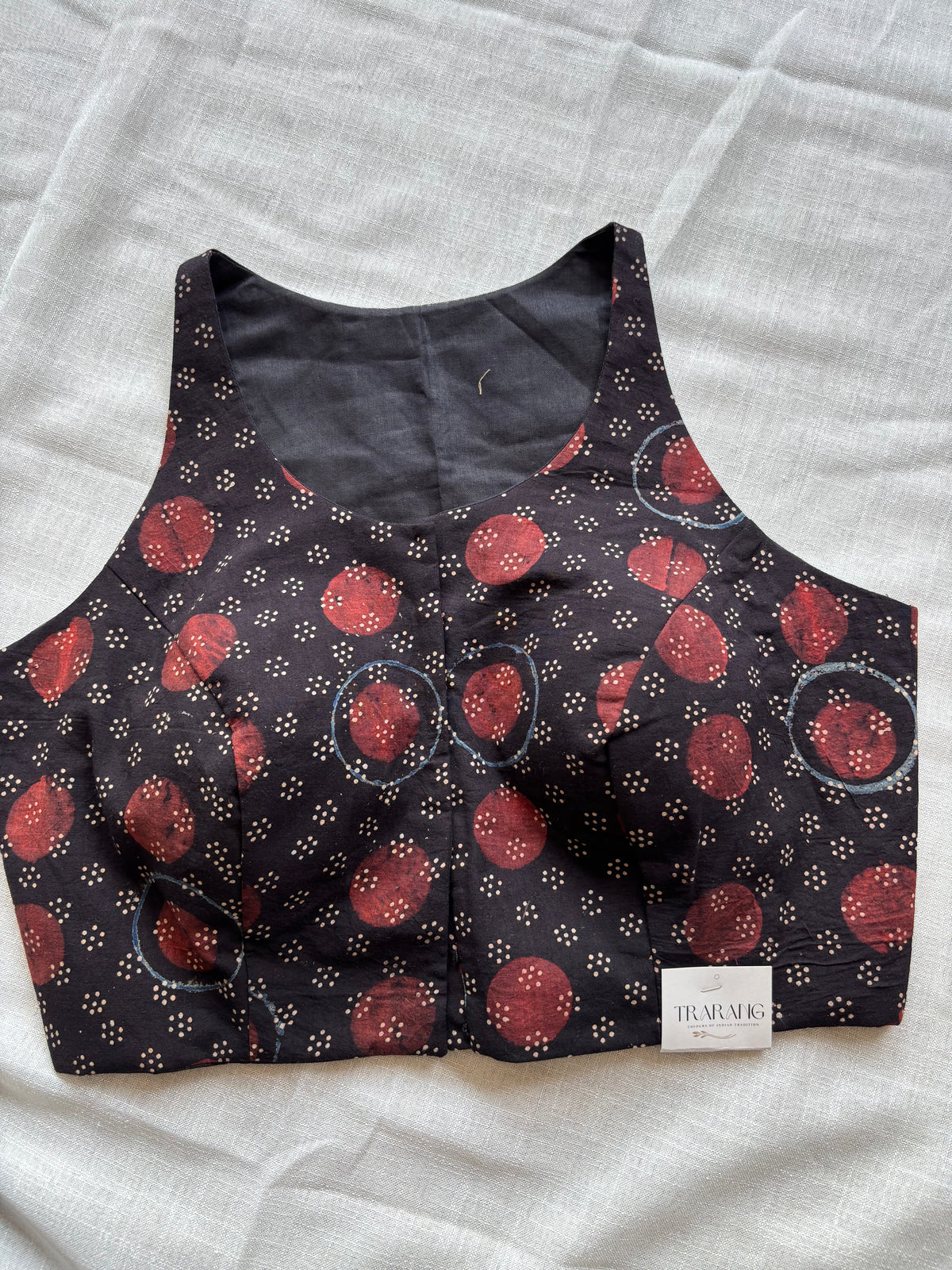 BLACK COTTON BLOUSE