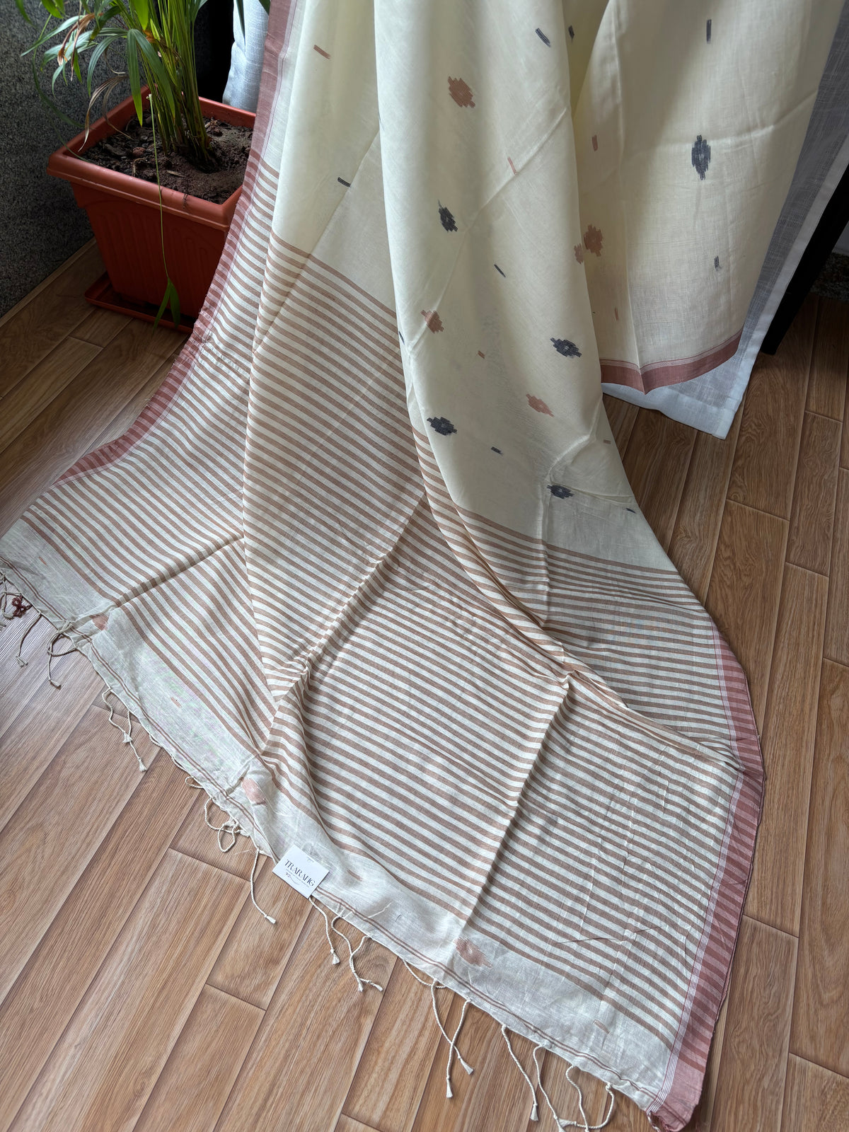 OFF WHITE JAMDANI SAREE