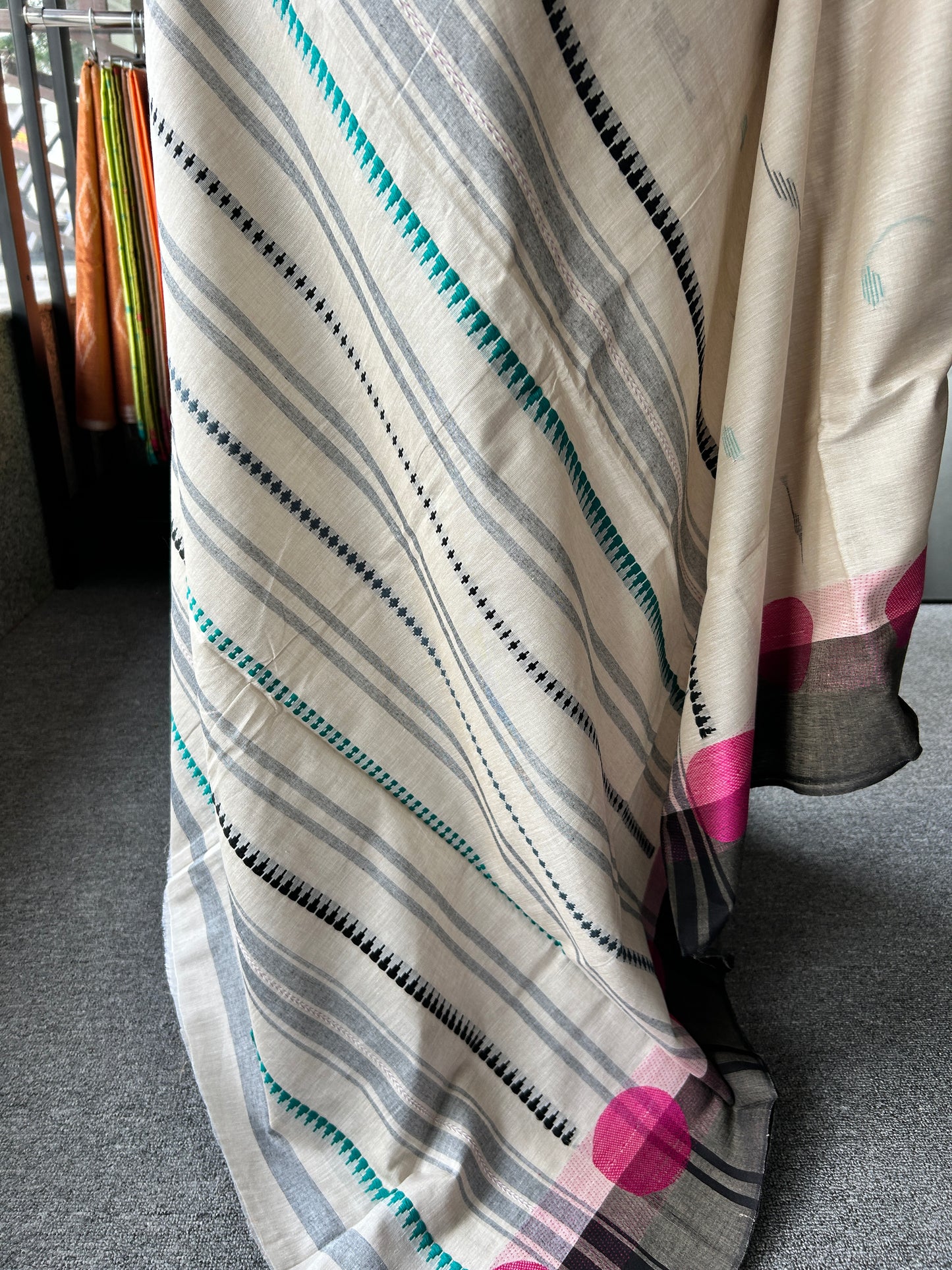 BIEGE DHANIAKHALI SAREE